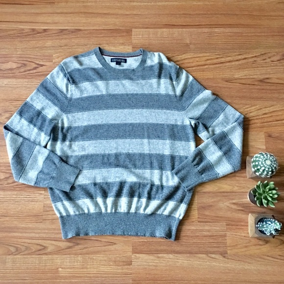 Banana Republic Other - Banana Republic Luxury Cashmere Blend Sweater SZ L